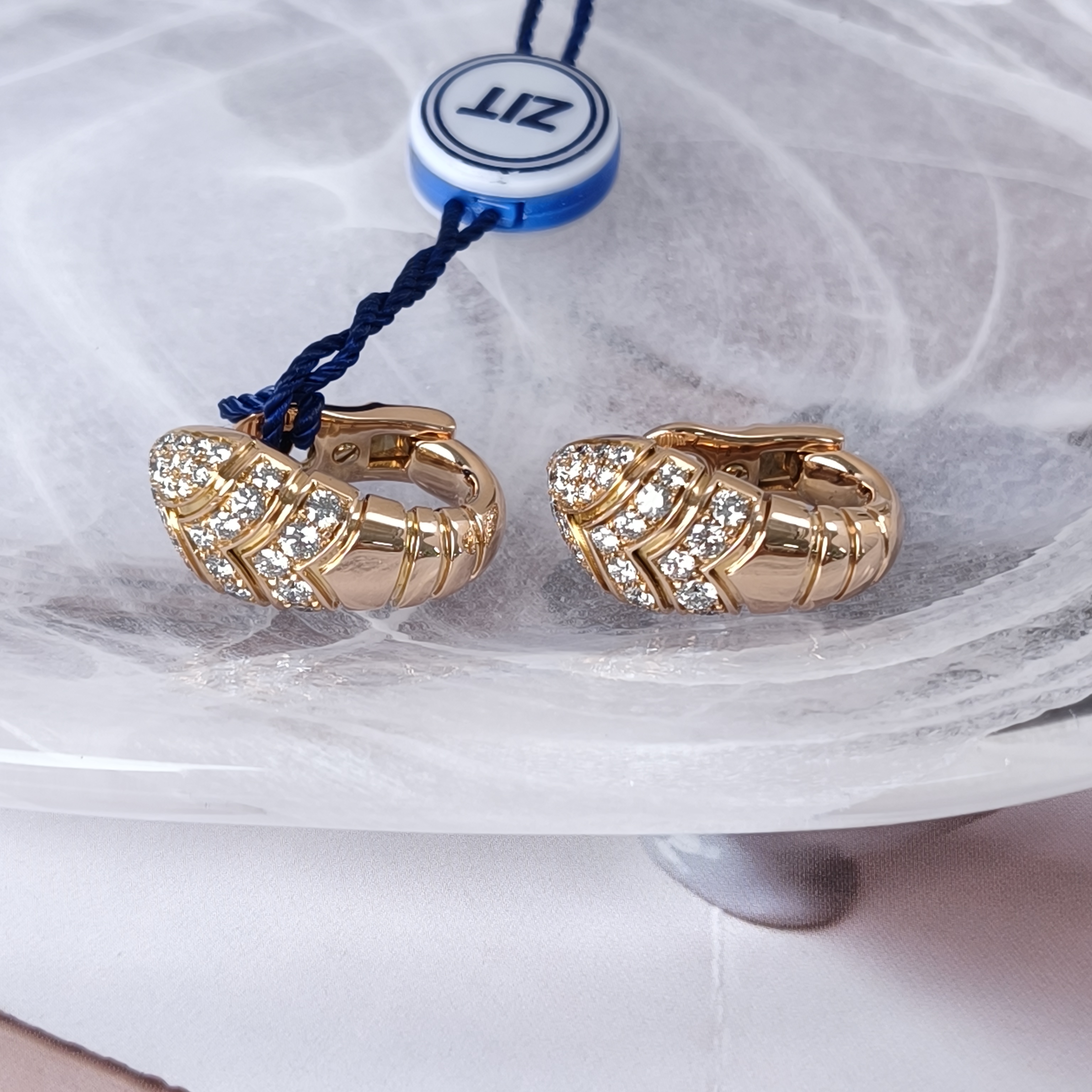 Bvlgari Earrings Serpenti Collection Earrings Gold18K Diamond One Size — cover view 8 of 11