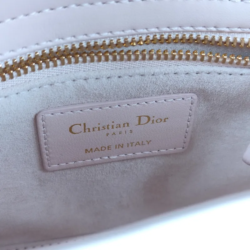 DIOR Crossbody Bag Lady Lady Dior Bag Pink Lambskinmini17 × 7 × 15 cm — detail view 4 of 14