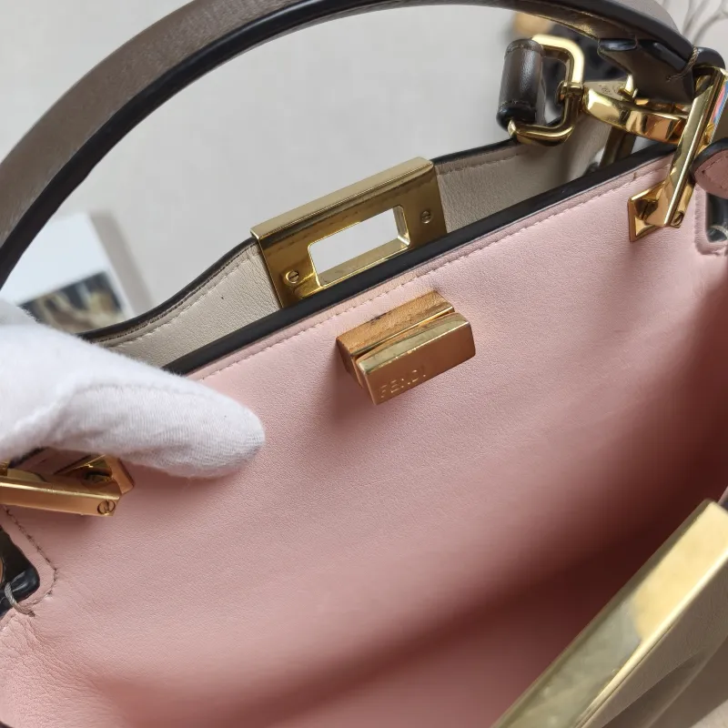 FENDI Crossbody Bag Peekaboo Essentially Small Brown Calfskin Small27 × 11 × 21 cm — detail view 3 of 12