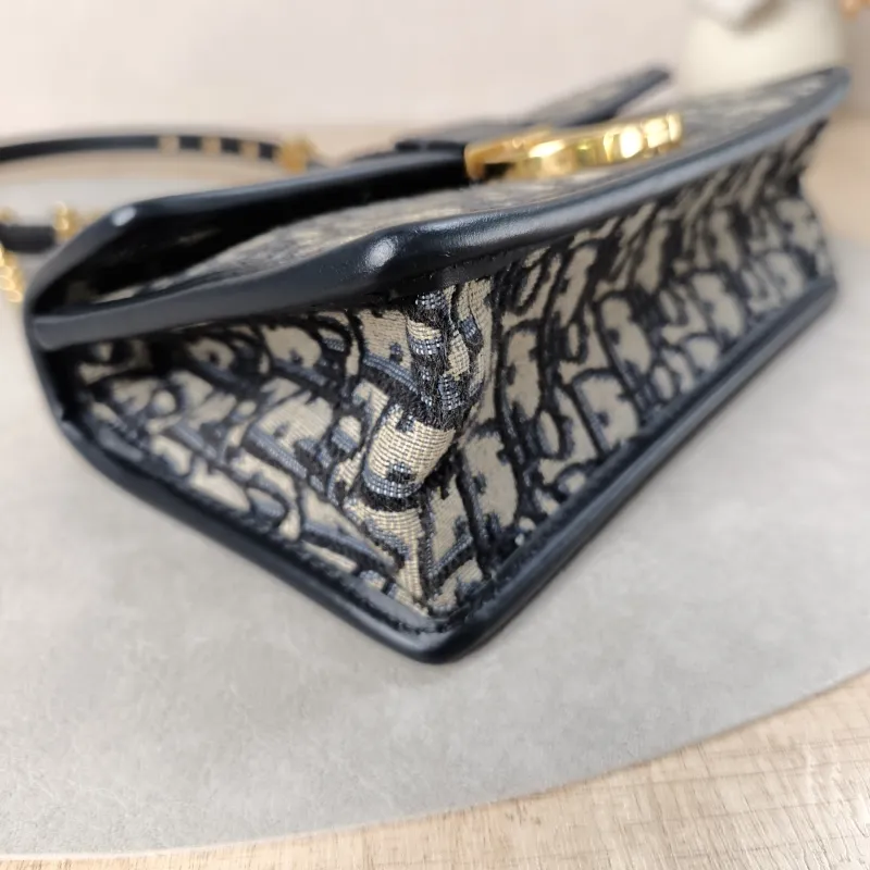 DIOR Crossbody Bag30 Montaigne East-West 30Blue Canvas Small21 × 6 × 12 cm — detail view 3 of 14