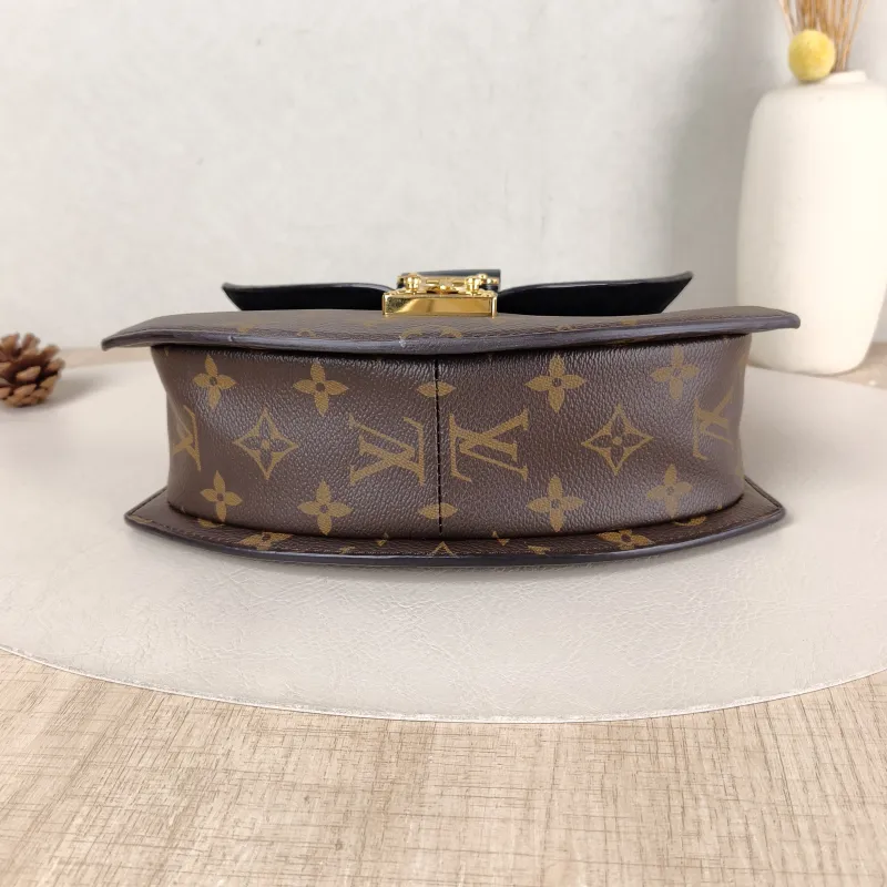 Louis Vuitton Crossbody Bag Tilsitt Monogram PVC Medium 24 × 7 × 18 cm — cover view 4 of 5