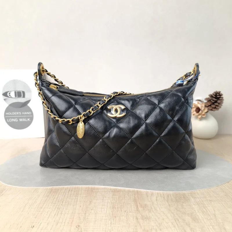 Chanel Shoulder Bag 25s hobo Black Lambskin 32 × 4 × 18 cm