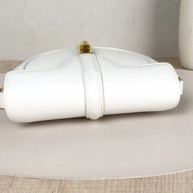 CELINE Crossbody Bag Besace 16 White Calfskin Small19 × 6 × 17 cm — detail view 9 of 11