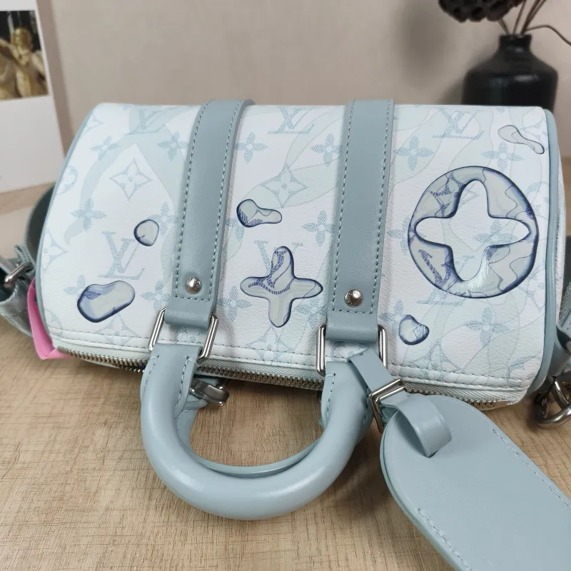 Louis Vuitton Crossbody Bag Keepall 25 Blue PVC Medium25 × 11 × 15 cm — detail view 7 of 11