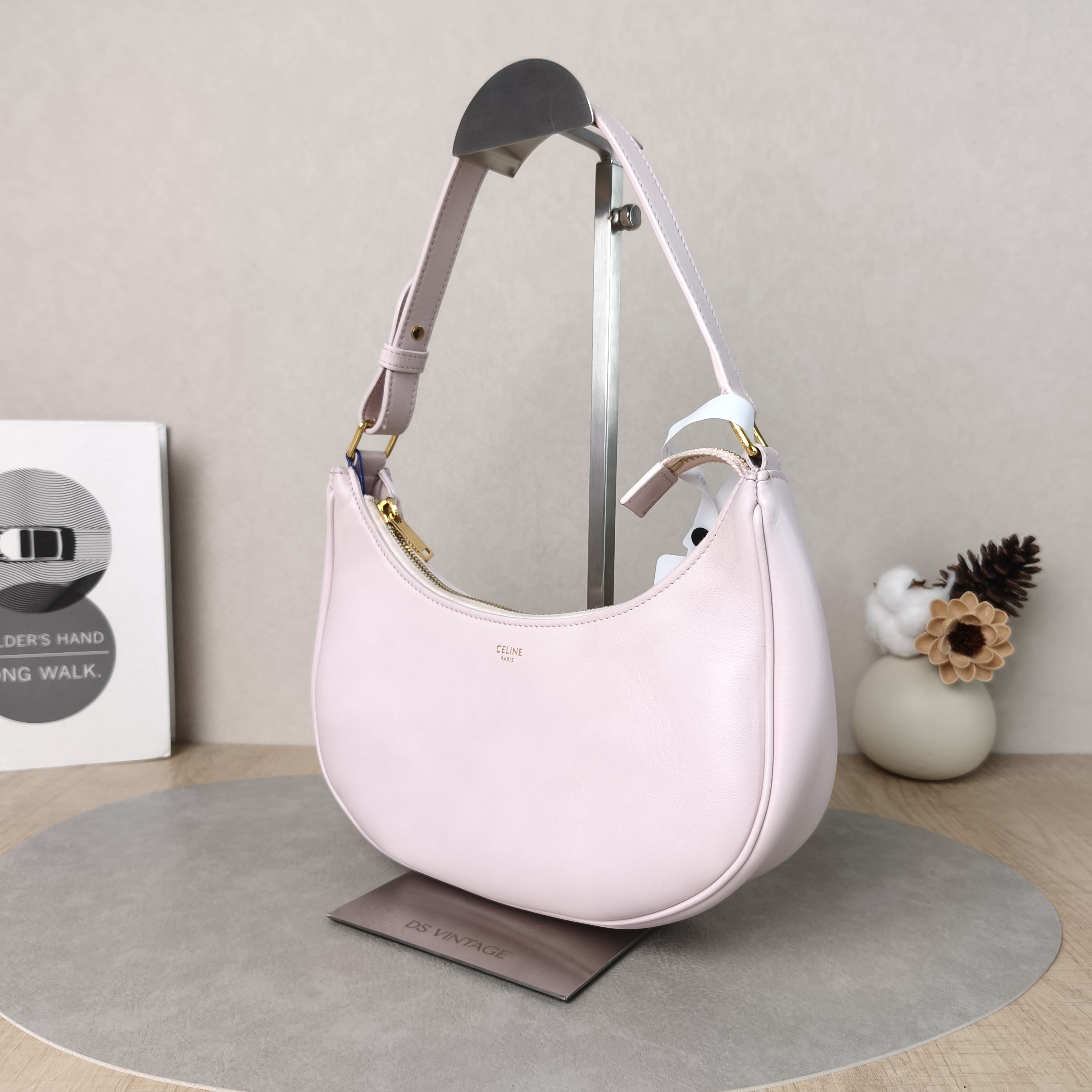 CELINE Shoulder Bag AVA Calfskin Medium23 × 6 × 13.5 cm — cover view 3 of 5