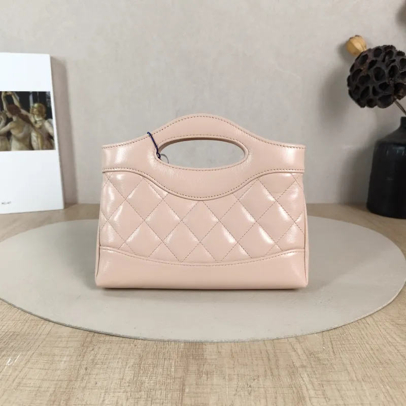 Chanel Crossbody Bag 31Bag Pink nano 20.5 × 3.5 × 17 cm — cover view 3 of 6