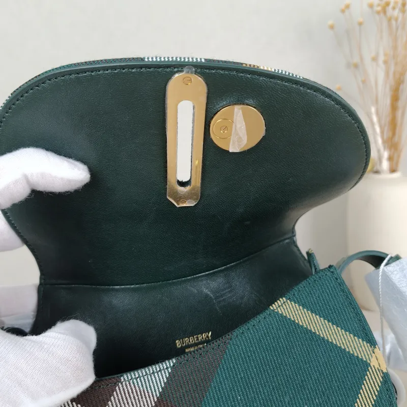 BURBERRY Crossbody Bag Crossbody Bag Green Canvas One Size19 × 6 × 16 cm — detail view 11 of 12
