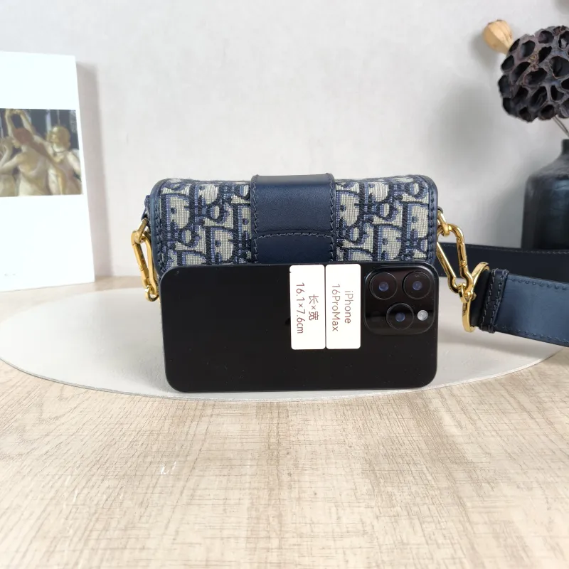 DIOR Crossbody Bag30Montaigne 30 Box Box Blue Canvasmini17.5 × 5 × 11.5 cm — cover view 2 of 6