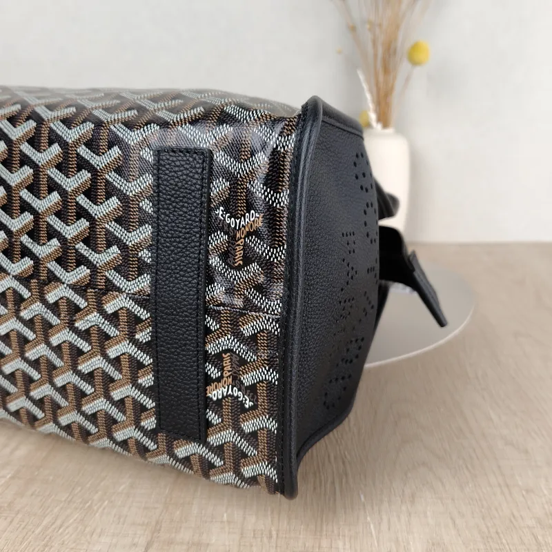 GOYARD Top Handle Bag hardy y tote Black PVC Small 40 × 17 × 31 cm — detail view 1 of 10