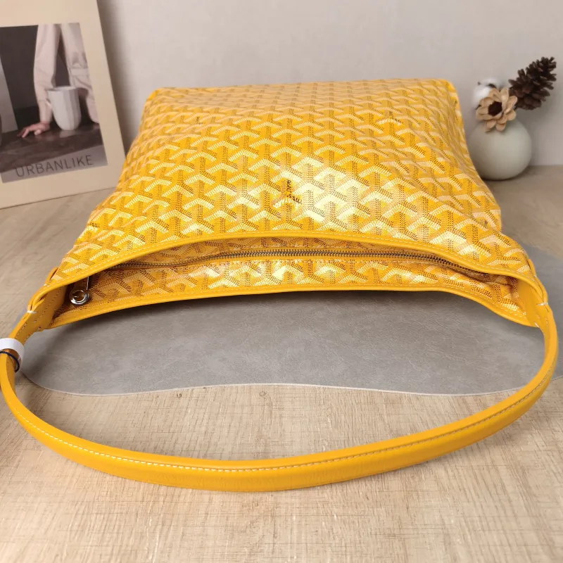 GOYARD Shoulder Bag Boheme Hobo​ Yellow PVC Small 43 × 14 × 27 cm — detail view 5 of 12