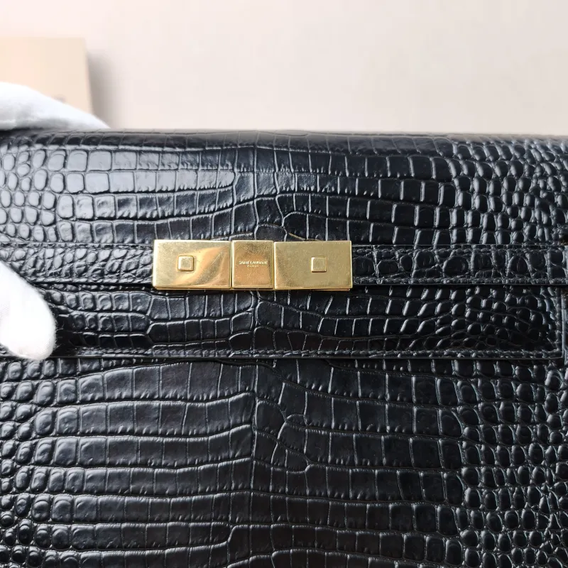 SAINT LAURENT Shoulder Bag MANHATTAN Black Calfskin Medium 29 × 7.5 × 20 cm — detail view 6 of 13