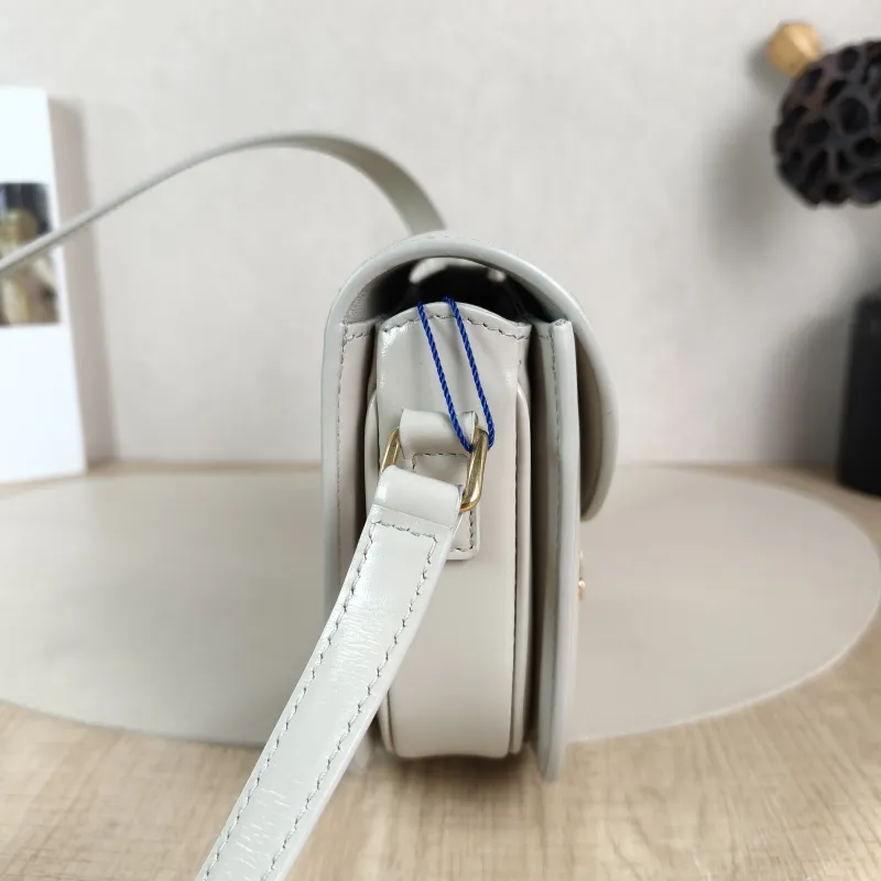 CELINE Crossbody Bag TEEN BESACE TRIOMPHE Grey Calfskin Small 18.5 × 6 × 16 cm — detail view 2 of 12