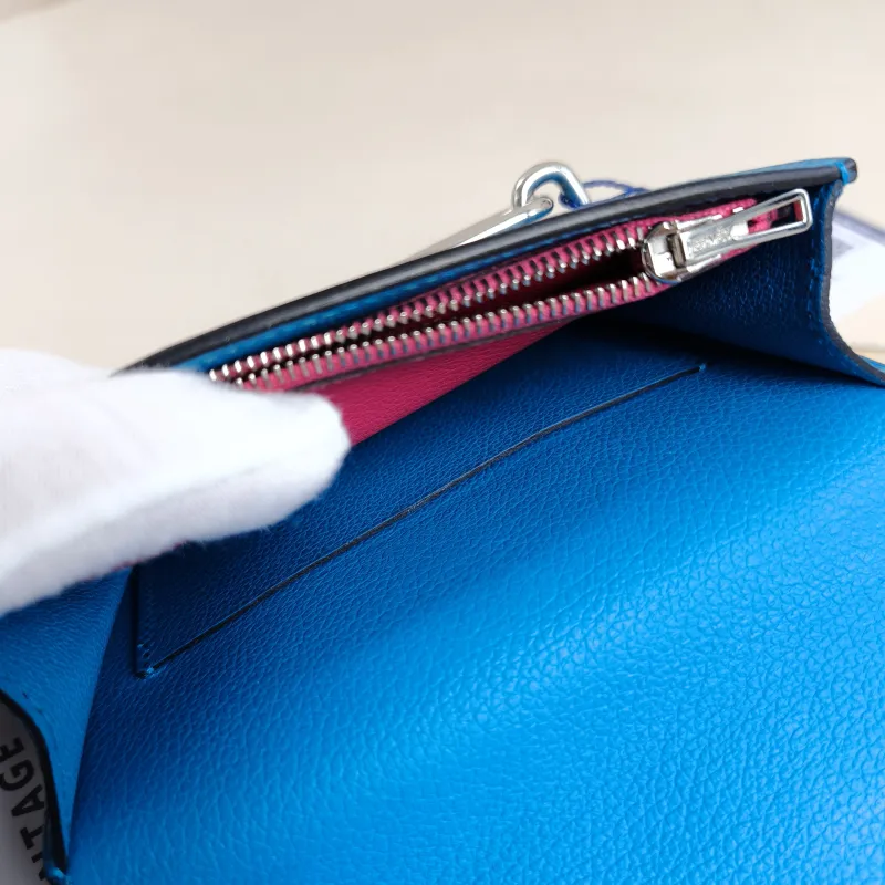 Hermès Wallet Roulis Slim Belt Bag Wallet Blue Evercolor Calfskinmini12.5 × 3 × 10.5 cm — detail view 7 of 11