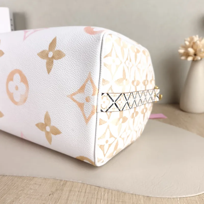 Louis Vuitton Top Handle Bag Speedy25 PVC One Size 25 × 15 × 19 cm — detail view 8 of 11