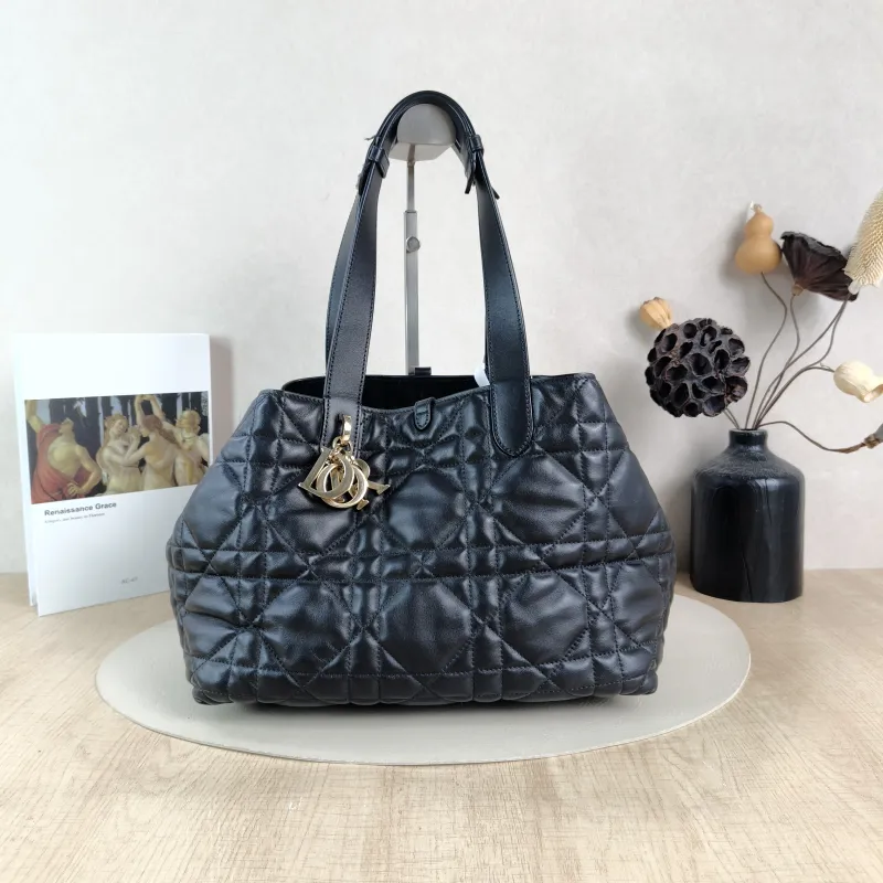 DIOR Top Handle Bag TOUJOURS Black Calfskin Medium28.5 × 17 × 21.5 cm