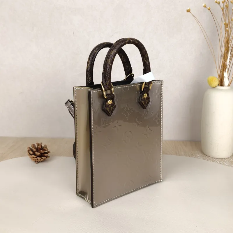 Louis Vuitton Crossbody Bag PETIT SAC PLAT Mini Silver PV Cmini14 × 5 × 17 cm — cover view 2 of 9