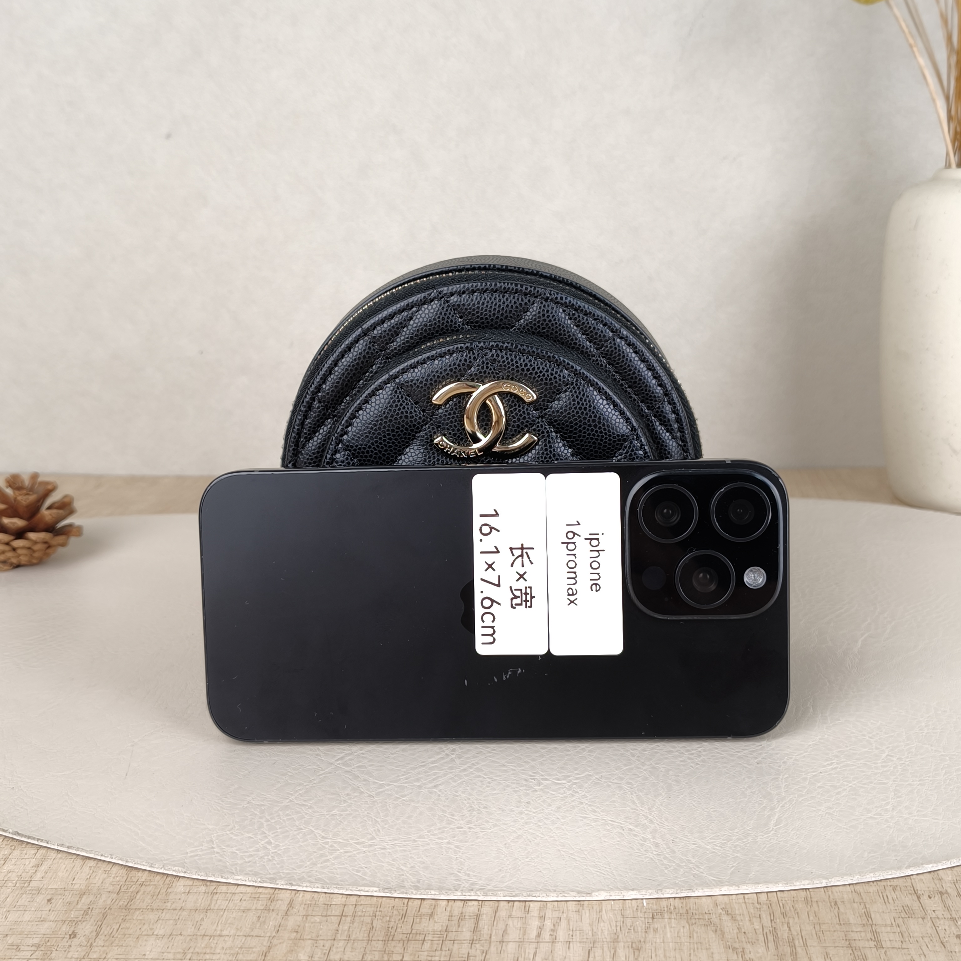 Chanel Crossbody Bag Crossbody Bag Black Grained Calfskin One Size13 × 4 × 12.5 cm — cover view 3 of 5