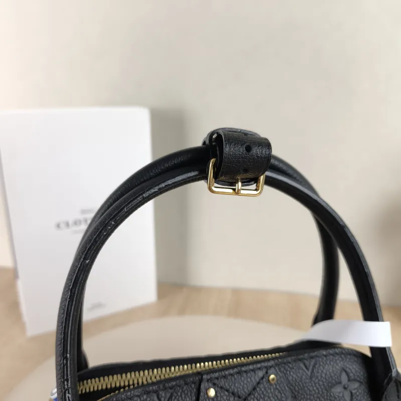 Louis Vuitton Top Handle Bag Top Handle Bag Black Calfskin One Size 21 × 15 × 16 cm — detail view 10 of 12