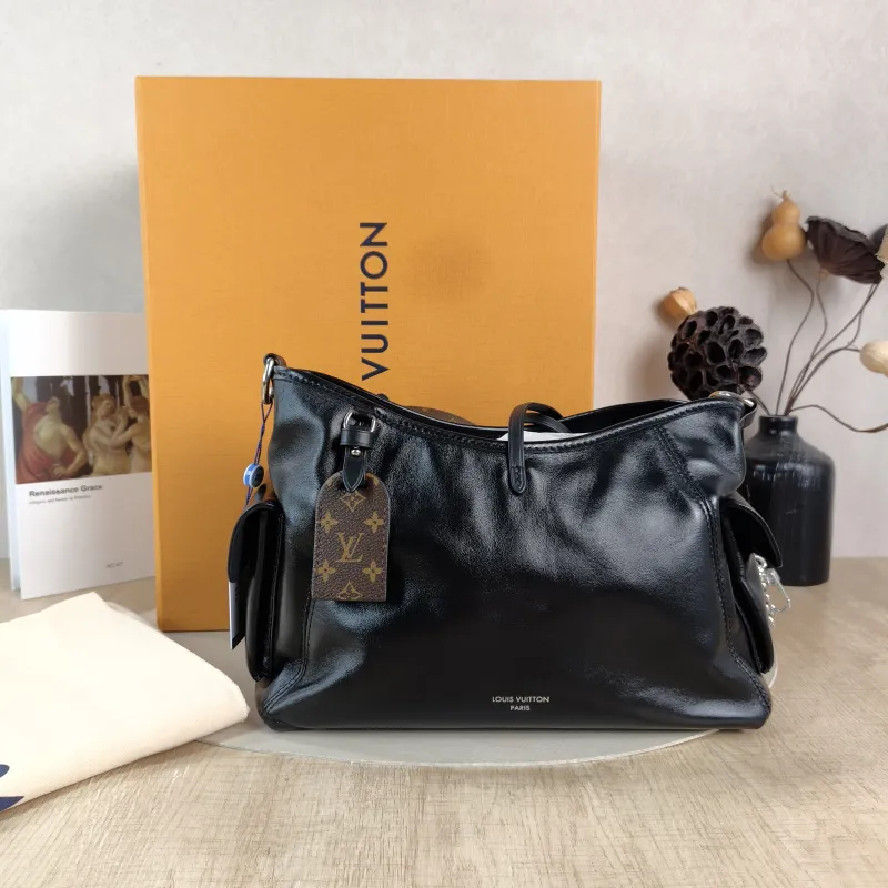 Louis Vuitton Crossbody Bag Carryall Cargo Vibe Black SL ambskin Small 33.5 × 15 × 23 cm — cover view 6 of 6