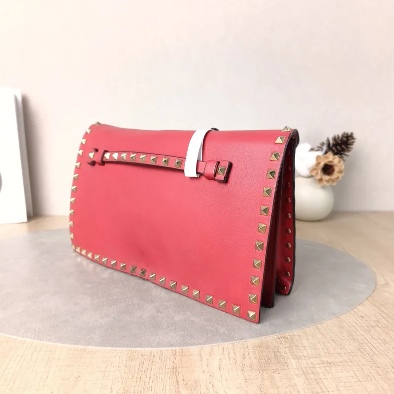 Valentino Clutch Clutch Red Lambskin One Size28 × 2 × 17 cm — cover view 4 of 5