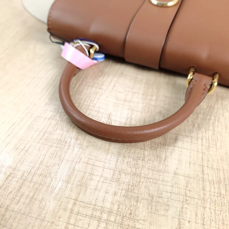 Louis Vuitton Crossbody Bag Locky BB Caramel PVC BB 20 × 7.5 × 16 cm — detail view 7 of 14