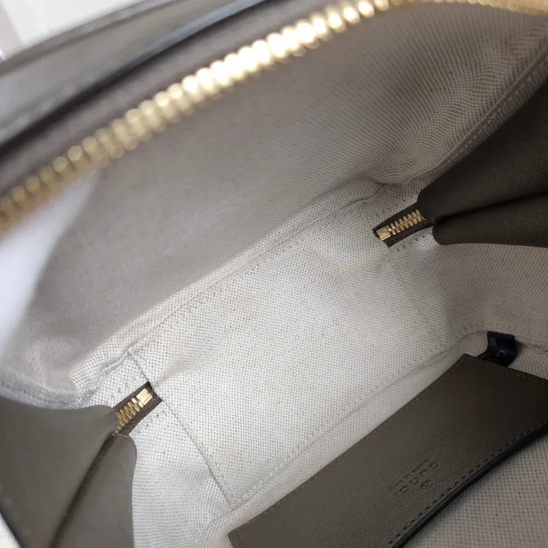 GUCCI Top Handle Bag Blondie Box Small17 × 9 × 15 cm — detail view 3 of 12