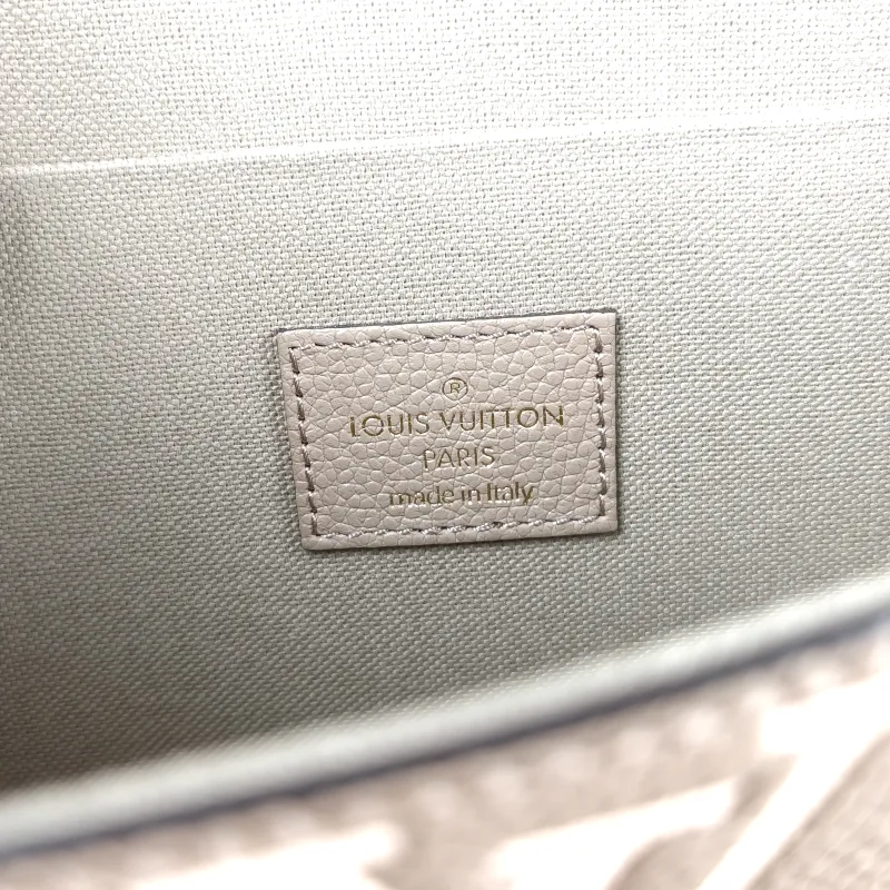 Louis Vuitton Crossbody Bag Pochette Félicie · White Calfskin Small 21 × 3 × 12 cm — detail view 15 of 15