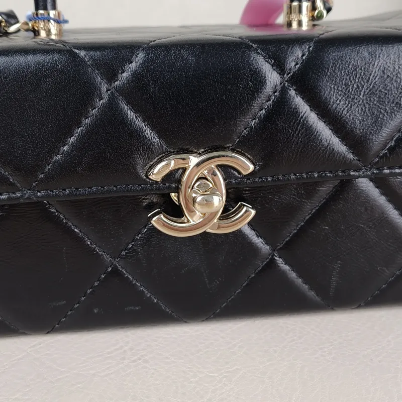 Chanel Crossbody Bag Box Bag Top Handle Crossbody Bag Black Calfskin 22 × 9 × 9.5 cm — detail view 12 of 14