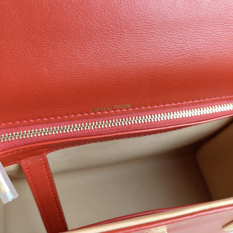 DELVAUX Crossbody Bag Tempete Top Handle Bag Red Calfskin Medium 27.5 × 9 × 23 cm — detail view 7 of 13