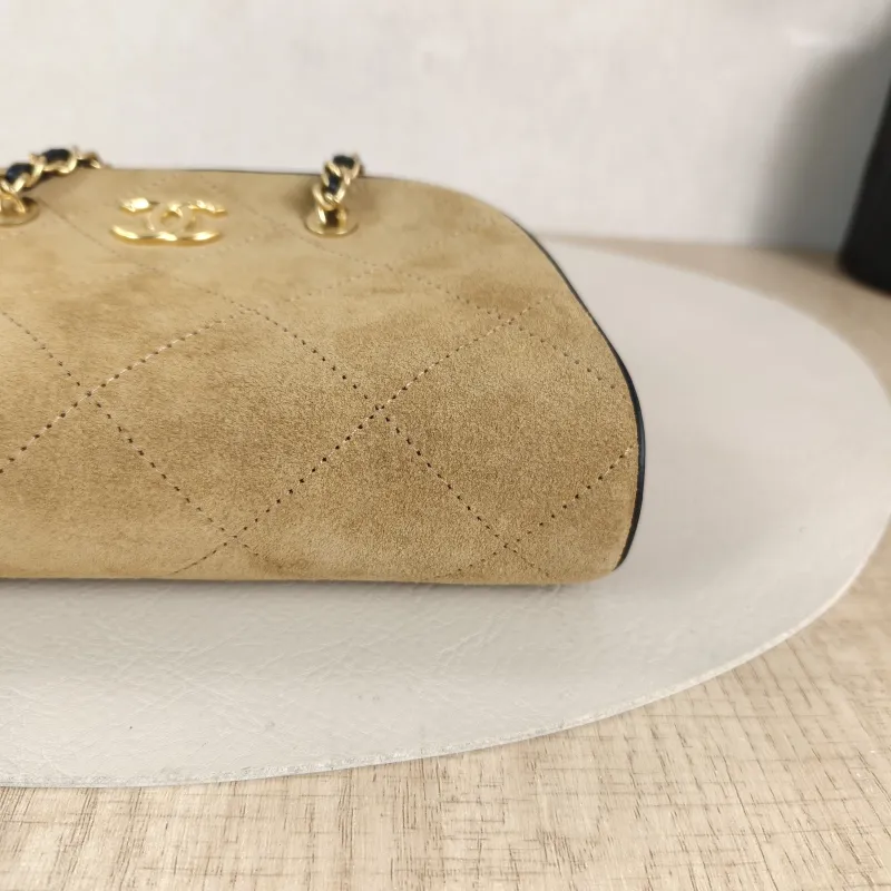 Chanel Shoulder Bag 26p Bowling Bag Brown Suede One Size 20 × 5.5 × 12 cm — detail view 8 of 10