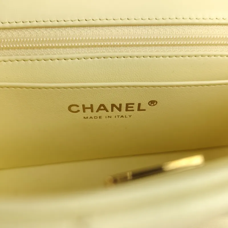 Chanel Crossbody Bag Classic Flap Large Mini CF Mini Yellow Lambskin mini 20 × 6 × 12 cm — detail view 7 of 13