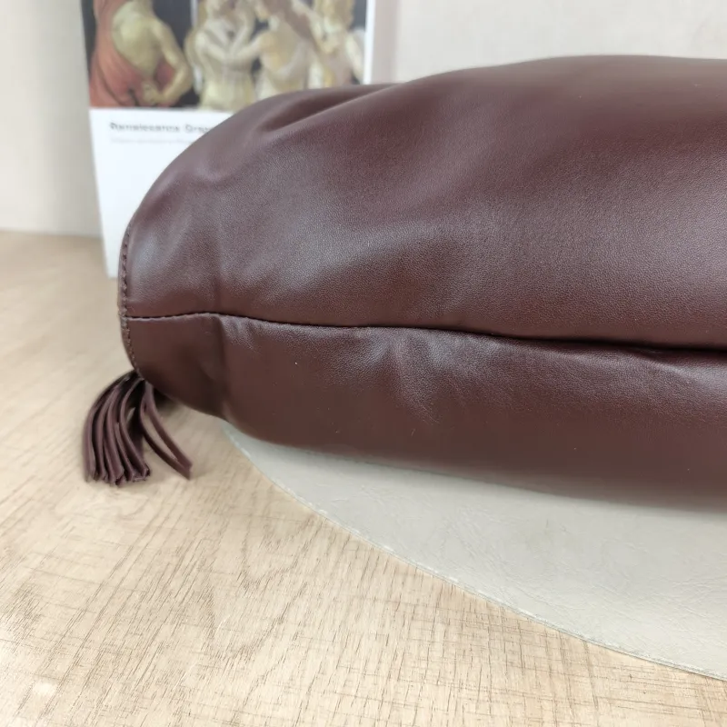Miumiu Shoulder Bag Joie Shoulder Bag Lambskin 52 × 9 × 23 cm — detail view 2 of 10