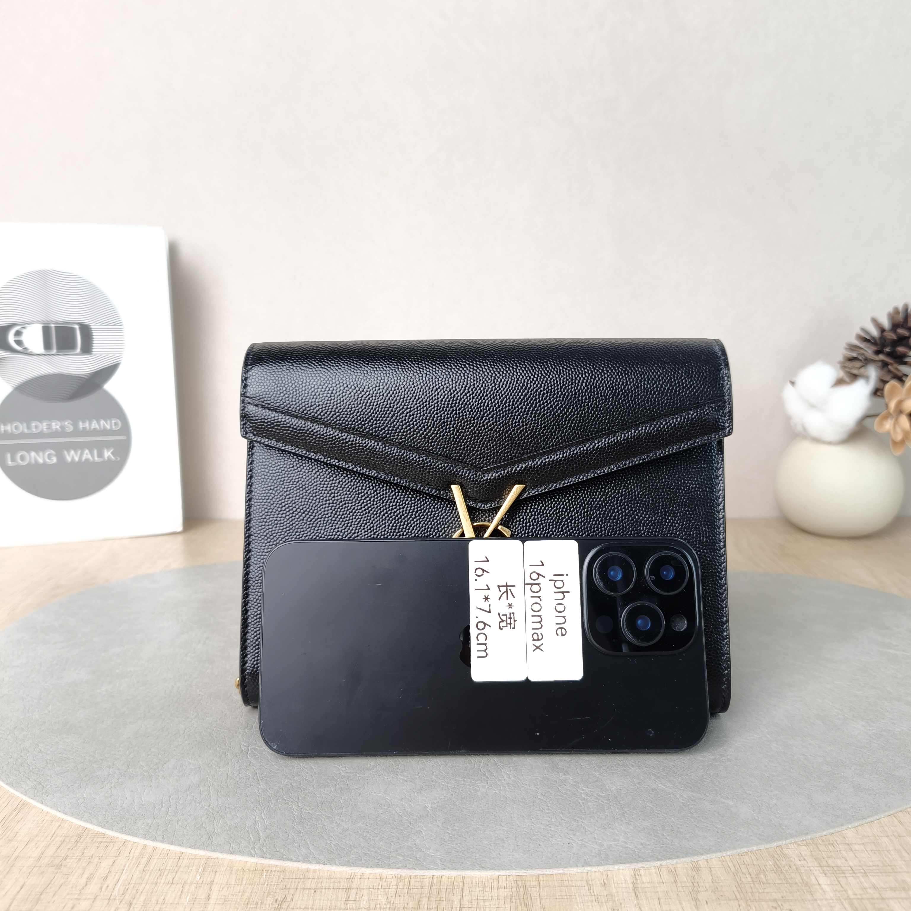 SAINT LAURENT Crossbody Bag Cassandra Black Calfskinmini19 × 3.5 × 15 cm — cover view 4 of 6
