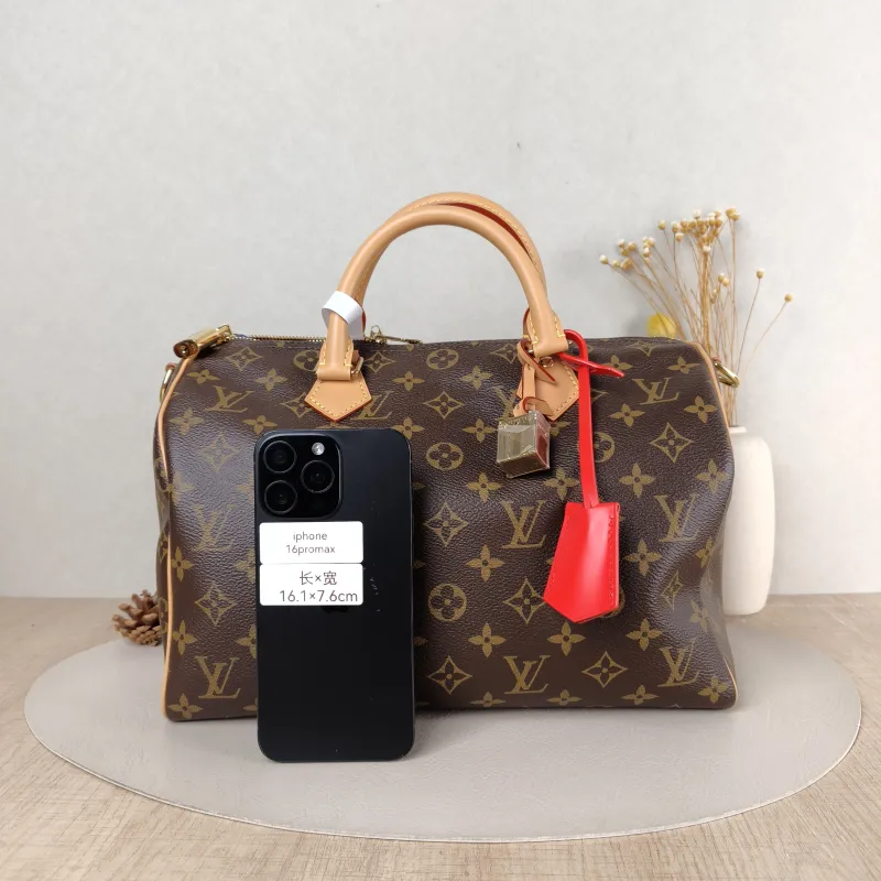 Louis Vuitton Shoulder Bag Speedy Soft 30 Shoulder Strap Edition-Monogram PVC Large 30 × 17 × 21 cm — cover view 2 of 5