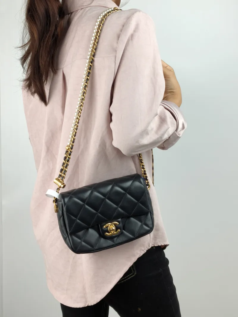 Chanel Crossbody Bag Pearl Black Lambskin One Size 18 × 6 × 13 cm — on-model view 2 of 2
