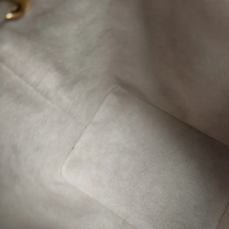 Louis Vuitton Crossbody Bag NANO NOÉ Bucket Bag Nano · White Empreinte Embossed Calfskin Monogramnano13 × 10 × 16 cm — detail view 4 of 11