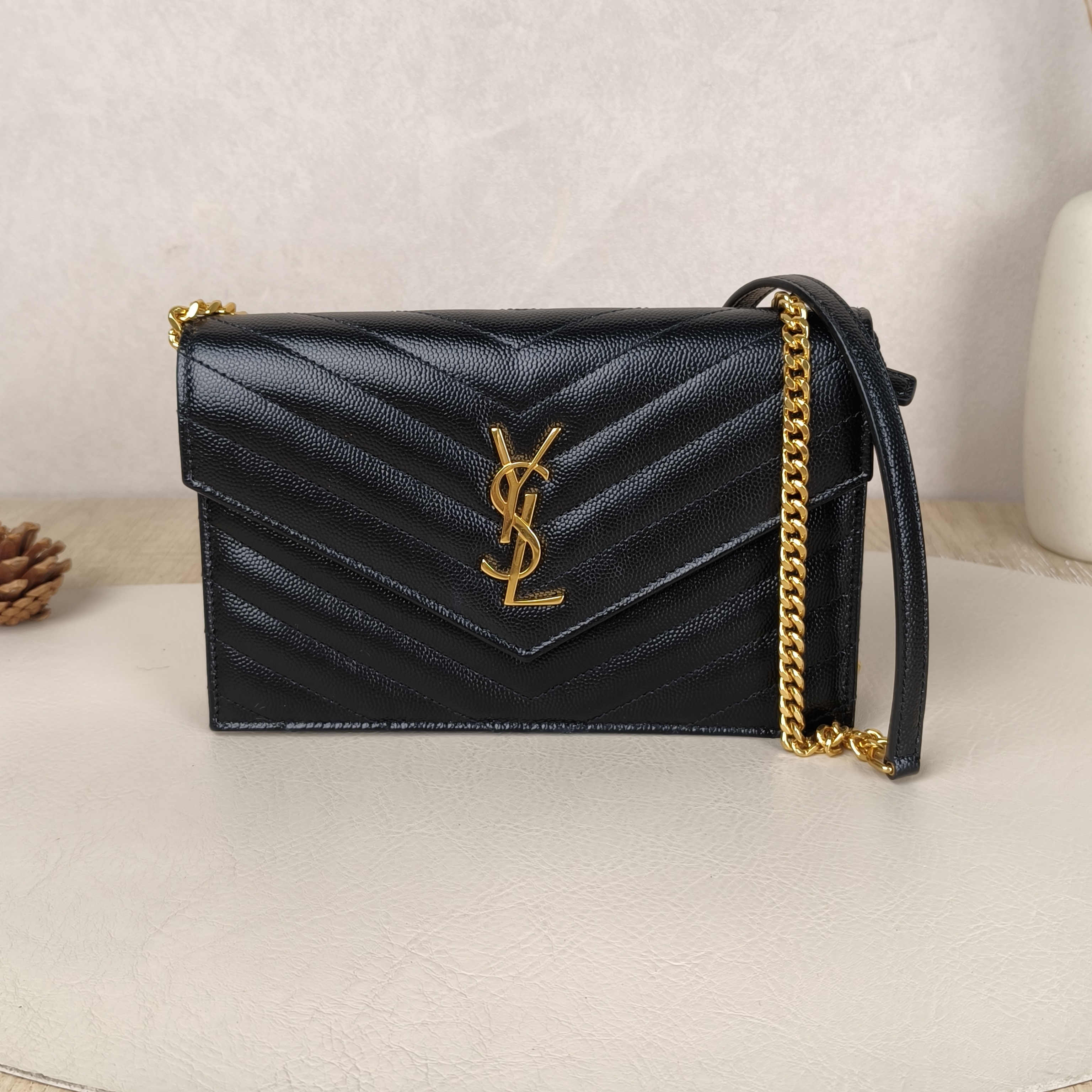 SAINT LAURENT Crossbody Bag ENVELOPE Black Caviar Calfskin One Size19 × 3.5 × 12.5 cm