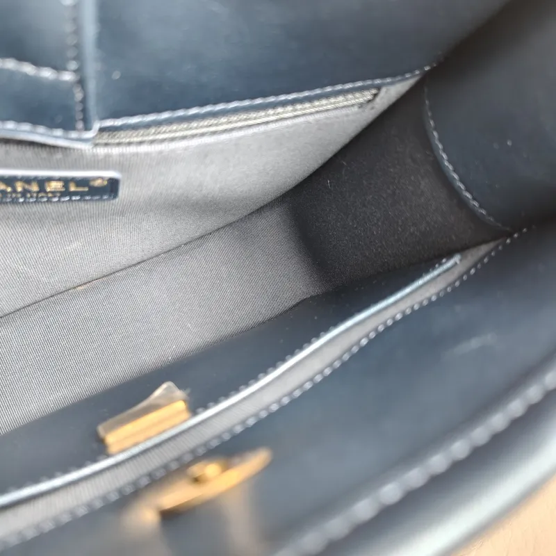 Chanel Crossbody Bag Hobo Blue One Size 22 × 6 × 24 cm — detail view 5 of 13