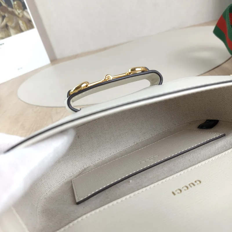 GUCCI Crossbody Bag Horsebit 1955 Horsebit Small White Calfskin Small 20.5 × 5 × 14.5 cm — detail view 12 of 13