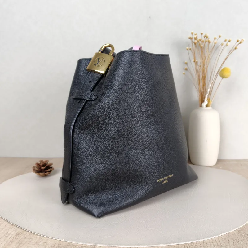 Louis Vuitton Shoulder Bag Low Key Hobo Shoulder Bag Black Calfskin Small 24 × 16 × 28 cm — cover view 5 of 5