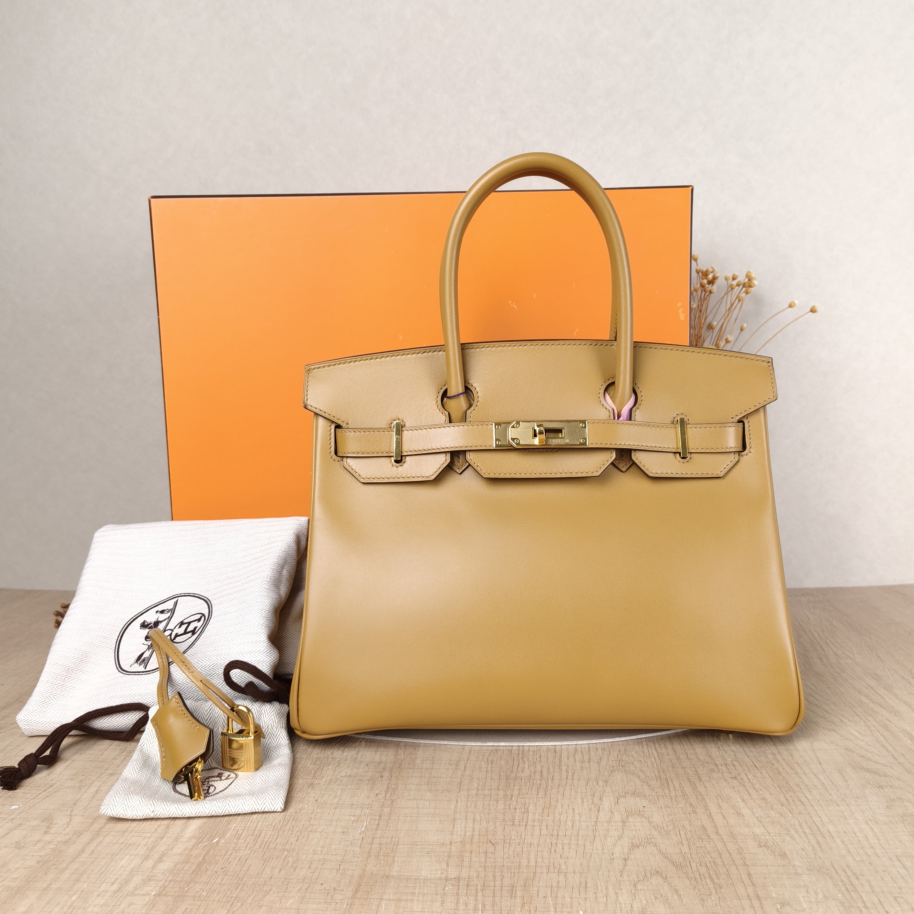 Hermès Top Handle Bag Birkin 30 Gold-Tone Hardware 21 Veau Tadelakt Calfskin Medium 30 × 16 × 22 cm — cover view 4 of 6