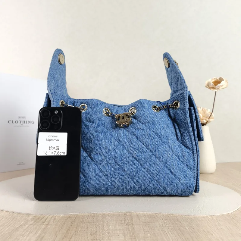 Chanel Shoulder Bag25Bag Blue Small26 × 14 × 30 cm — cover view 2 of 6