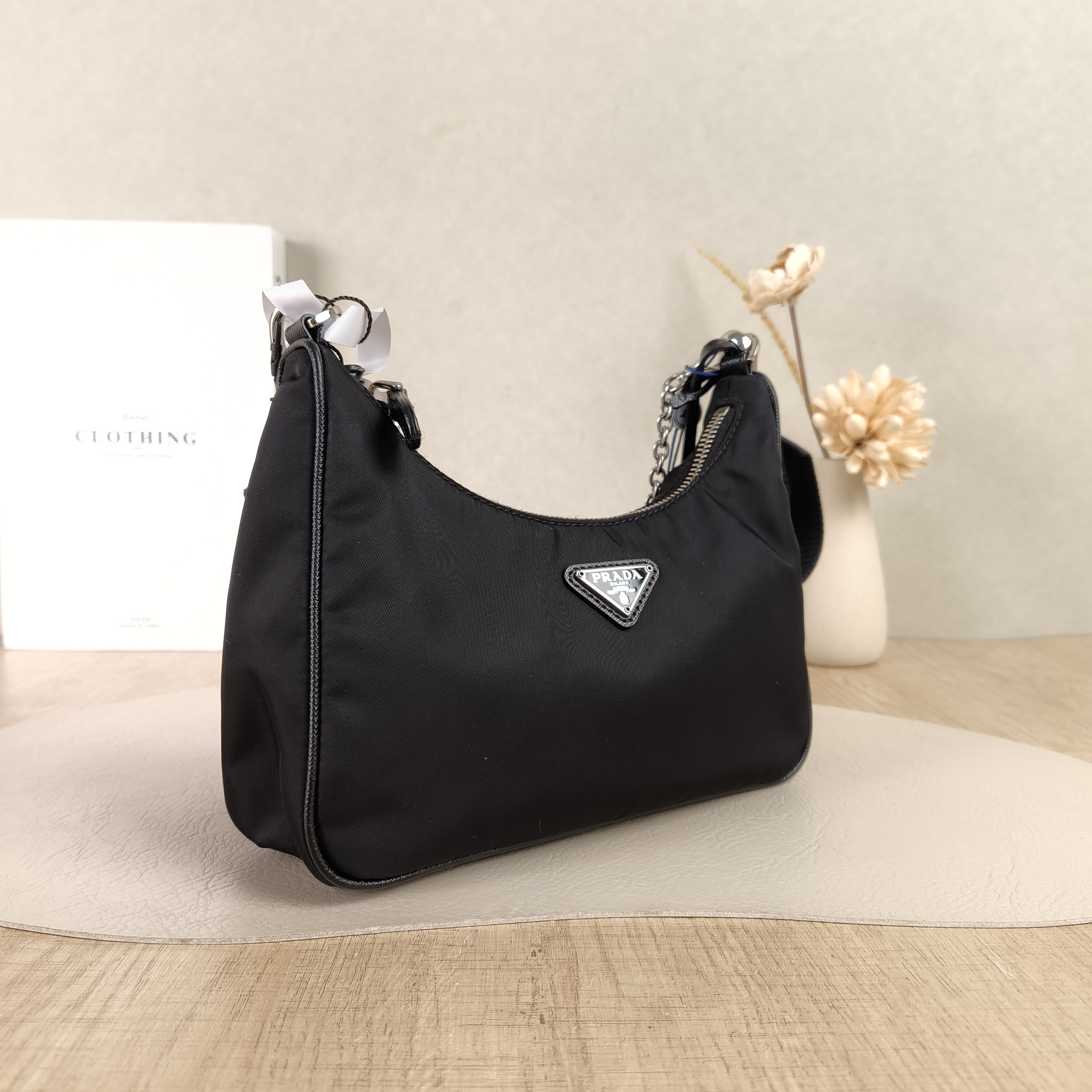 PRADA Crossbody Bag Re-Edition 2005 Hobo Black Nylonmini22 × 6 × 18 cm — cover view 5 of 5