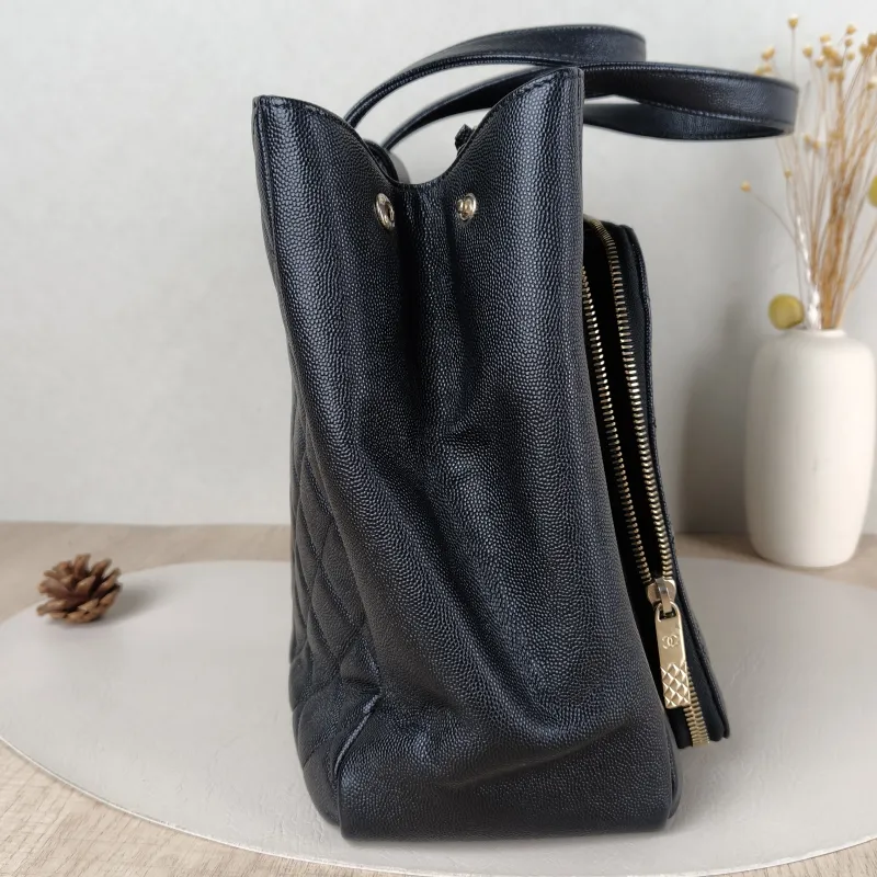 Chanel Shoulder Bag Tote Bag Black Calfskin One Size35 × 13 × 25.5 cm — detail view 10 of 13