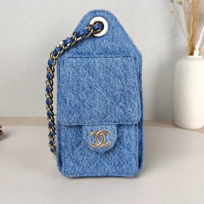 Chanel Crossbody Bag 25Bag Mini 22 × 12.5 × 22 cm — detail view 9 of 12