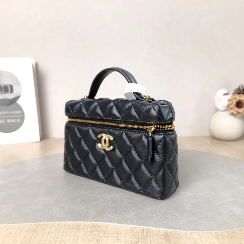 Chanel Crossbody Bag lp Box Bag Black Lambskin One Size 19.5 × 5 × 17 cm — cover view 4 of 6