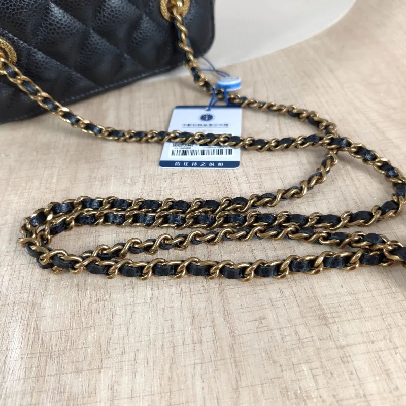 Chanel Crossbody Bag Edition Black with Gold-Tone Hardware Grained Calfskin One Size 16 × 8 × 9.5 cm — detail view 7 of 12