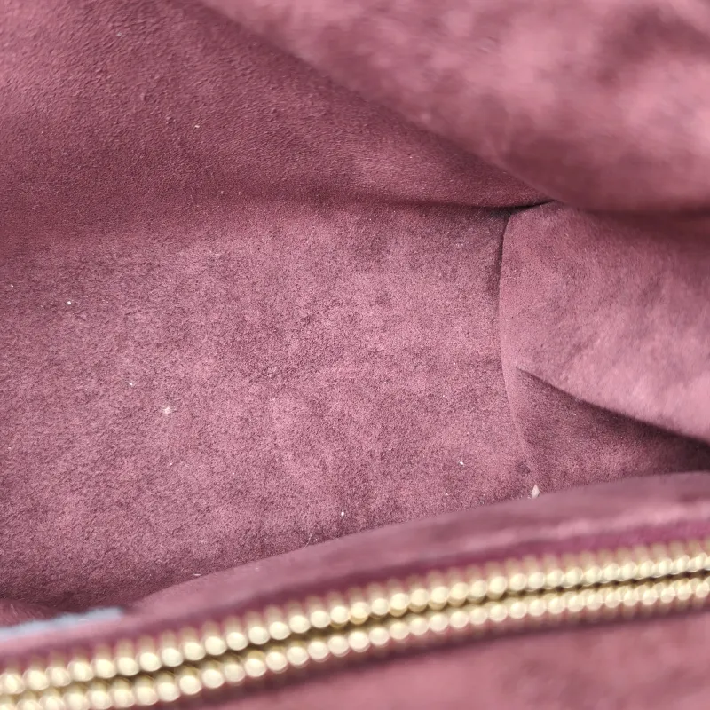 Louis Vuitton Shoulder Bag VAVIN Red · PVC Small 25 × 9.5 × 17 cm — detail view 3 of 14