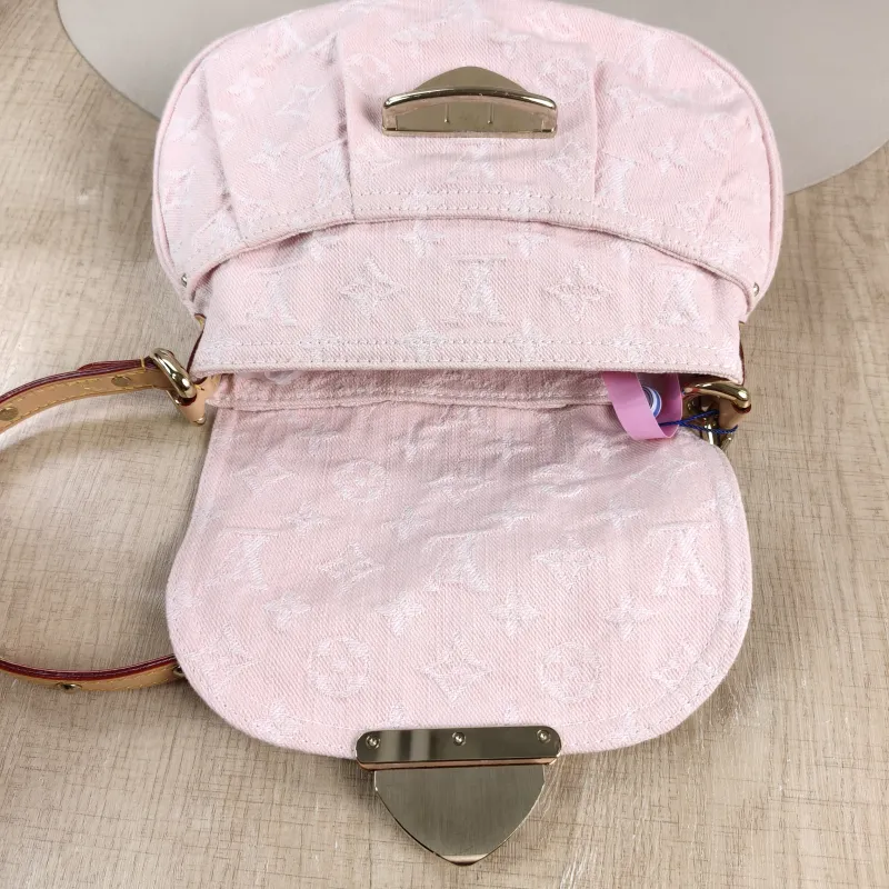 Louis Vuitton Shoulder Bag Sunset Pink One Size 27 × 3 × 18 cm — detail view 4 of 13