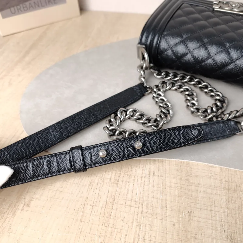 Chanel Crossbody Bag Le Boy​ Black Grained Calfskin Small 20.5 × 8.5 × 12 cm — detail view 5 of 13